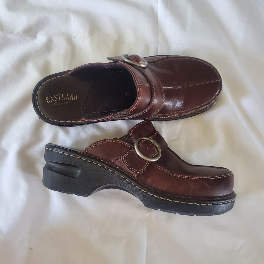 Eastland Women's Brown Clogs With Buckle